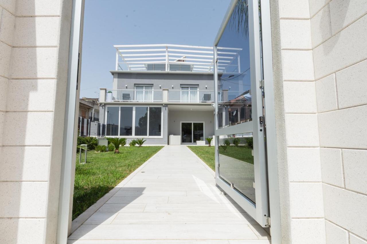Luxury House 호텔 빌라피아나 외부 사진